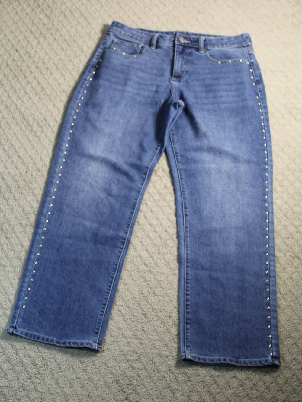 Express Size 6 High Rise Straight Leg Studded Blue Jeans